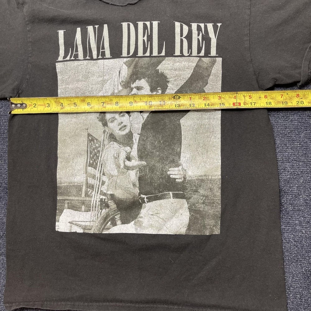 Lana Del Rey Shirt Womens Medium Black Photo Graphic Band Music Tee T-Shirt - Picture 5 of 6